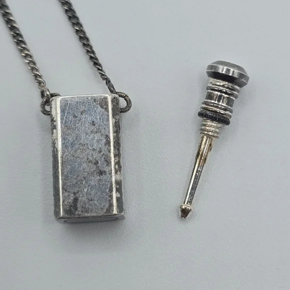 VTG Gothic Silver Tone Mini Perfume Medicine Bottle Pendant Necklace 24" - Picture 6 of 15